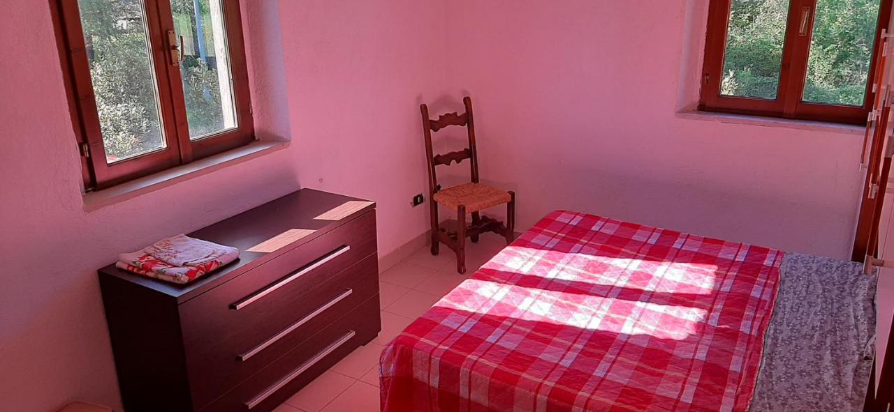 Villa Olivieri Lari Chambre photo